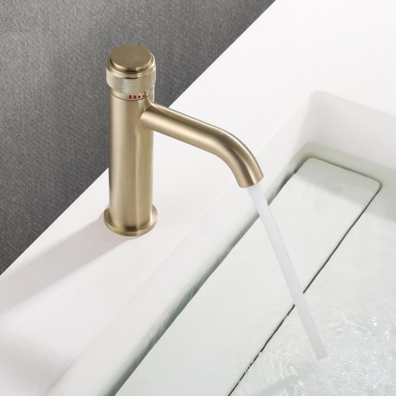 Single Handle Mixer Tap Hot and Cold Bathroom Faucet