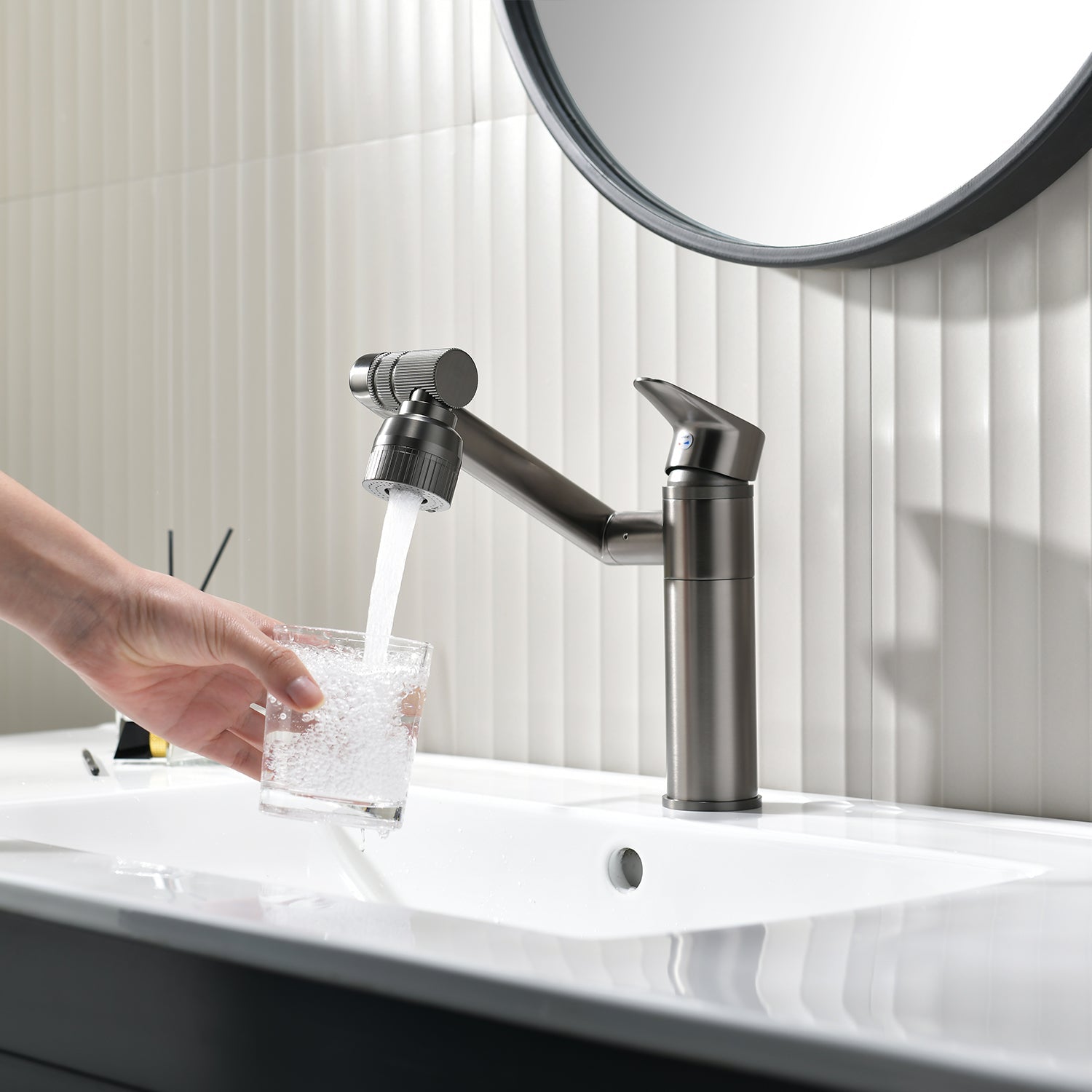 Single-Hole Rotatable Multi-Derectional Faucet